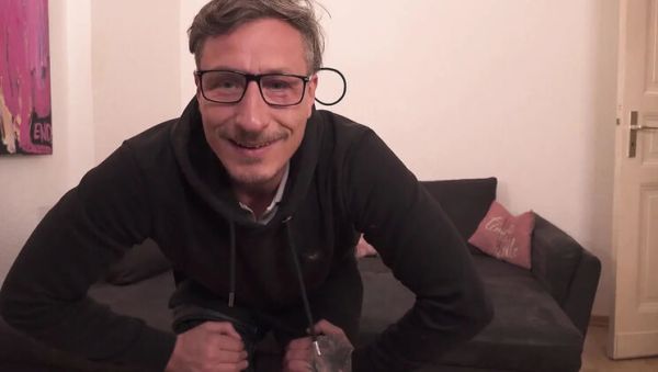 Hot Amateur MILF Sydney Schmid Gives Steamy Interview & Blowjob - veryfreeporn.com - Germany on poweredporn.com