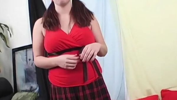 Plump Cutie Swallows Cock and Cum Vintage - porntry.com - Britain on poweredporn.com