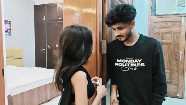 Desi Teacher and Student Hardcore Fuck in Classroom - Indian Girl Gets Pussy Pounded in 4K - veryfreeporn.com - India on poweredporn.com