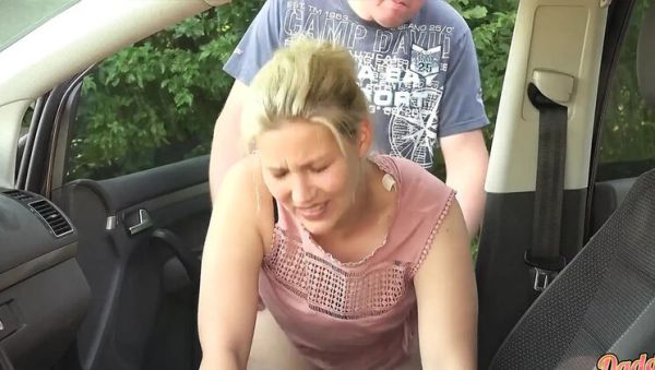 My First Ass Fuck in the Car with Daddys Luder - Big Ass Couple Cumshot - veryfreeporn.com - Germany on poweredporn.com
