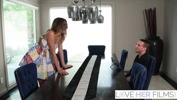 Blonde Babe Addison Vodka Takes A Worshipful Footjob And Gets Fucked - veryfreeporn.com - Britain on poweredporn.com