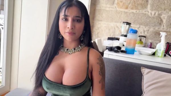 Yasmina Khan Takes My Big Dick Creampie Missionary POV - veryfreeporn.com - Britain - Bangladesh on poweredporn.com