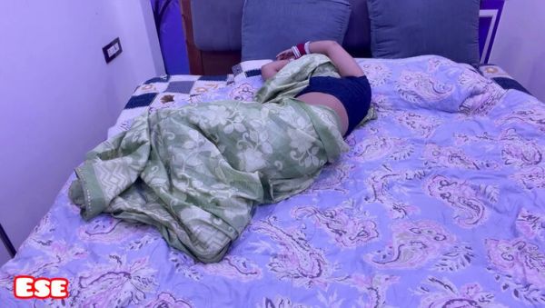 Horny Aunty's Big Tits Get Grabbed From Behind And Fucked Hard - veryfreeporn.com - India on poweredporn.com