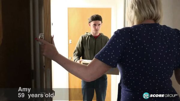 Amy's Big Tits Get a Surprise Box Delivery - porntry.com - Britain on poweredporn.com