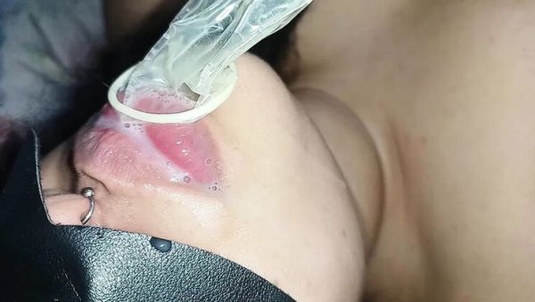 ALL THE CUM FROM THE CONDOM IN HER MOUTH MAKES ME CUM AGAIN - Rei da Safadeza - porntry.com - Brazil on poweredporn.com