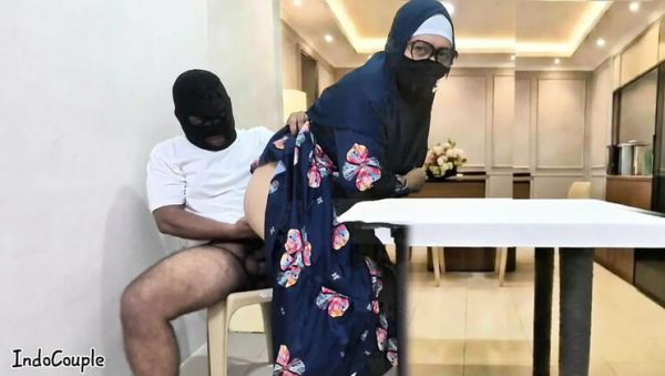 Hijab Teacher Gets Fucked By College Pornstar On A Date - porntry.com - Indonesia on poweredporn.com