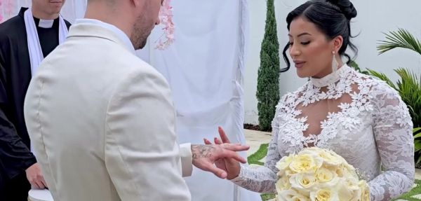 Cheating Bride Fucks The Priest On Her Wedding Day - inxxx.com on poweredporn.com