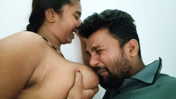 Pregnant Desi Bhabhi Big Natural Tits Devar Chus Raha – Hot Hindi Romance - xxxfiles.com - India on poweredporn.com
