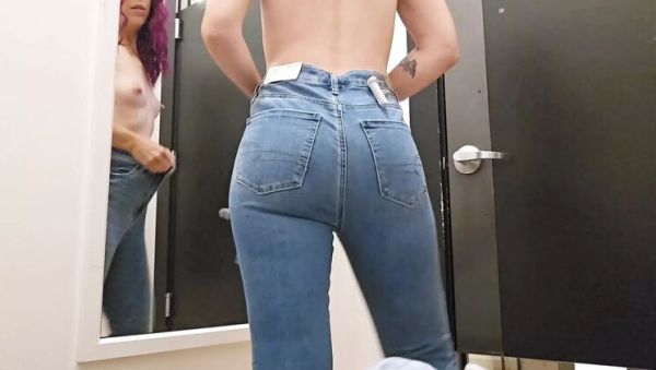 Nerdy_faery Wets New Jeans: Farting & Pissing in Tight Ripped Jeans Outdoors - xxxfiles.com - Britain - Canada on poweredporn.com