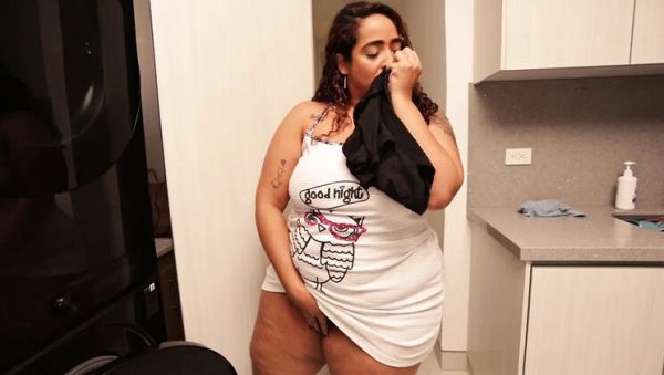 Naughty Stepson Fucks Stuck Stepmom in Washing Machine - xxxfiles.com - Spain - Colombia on poweredporn.com
