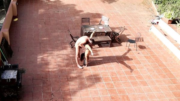 Amateur Couple Caught Fucking in the Courtyard – Outdoor Doggystyle Blowjob - xxxfiles.com - Spain - India on poweredporn.com