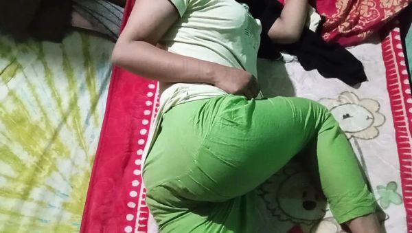 Fucking My Friend's Hot Wife at Home – Amateur Desi Sex - veryfreeporn.com - Germany - Indonesia on poweredporn.com