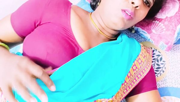 Desi Bhabi Fucks Husband's Small Stepbrother with Telugu Dirty Talk - veryfreeporn.com - India on poweredporn.com