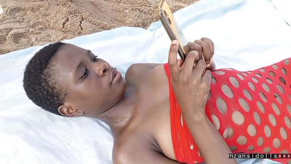18 Year Old Ebony Teen Gets Fucked Hard on the Beach - veryfreeporn.com on poweredporn.com