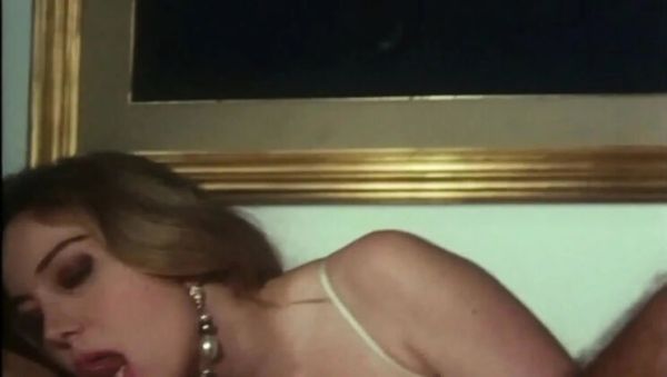 90s Orgy: Hairy Lesbians, Interracial MILFs & Big Tits - veryfreeporn.com - Italy on poweredporn.com