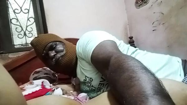 Indian Wife Tries Licking Her Own Pussy in Homemade Video - porntry.com - India on poweredporn.com
