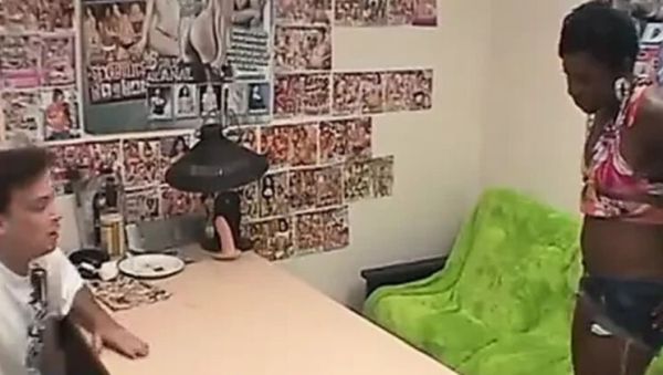 Slutty black skinny girl gets her pussy licked by dude in office - porntry.com - Britain on poweredporn.com