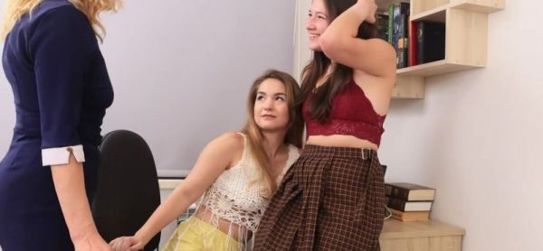 Mature Stepmom Tati Bali Has a Lesbian Threesome With Her Stepdaughter and Her Best Friend - inxxx.com on poweredporn.com